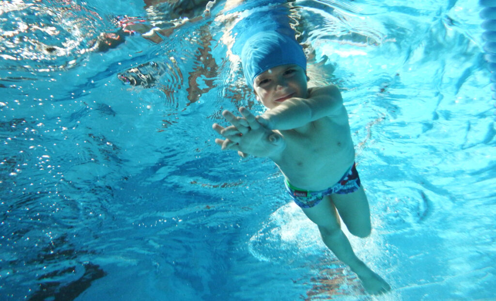 La Escuela del Agua abre el plazo de matriculación para el curso escolar 2020-2021 y mantiene abierta la matriculación para los cursos intensivos de verano de natación